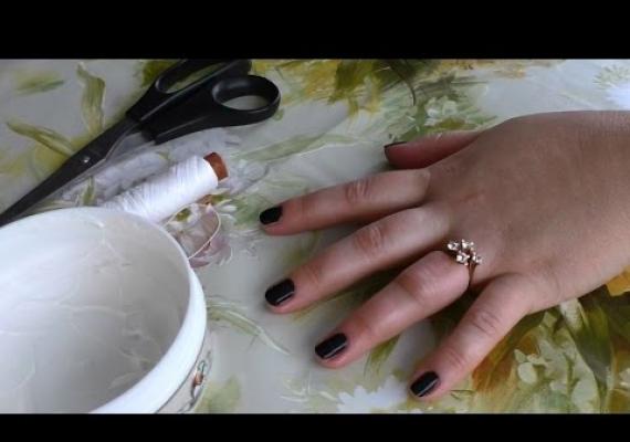 Jak zdjąć pierścionek z opuchniętego palca